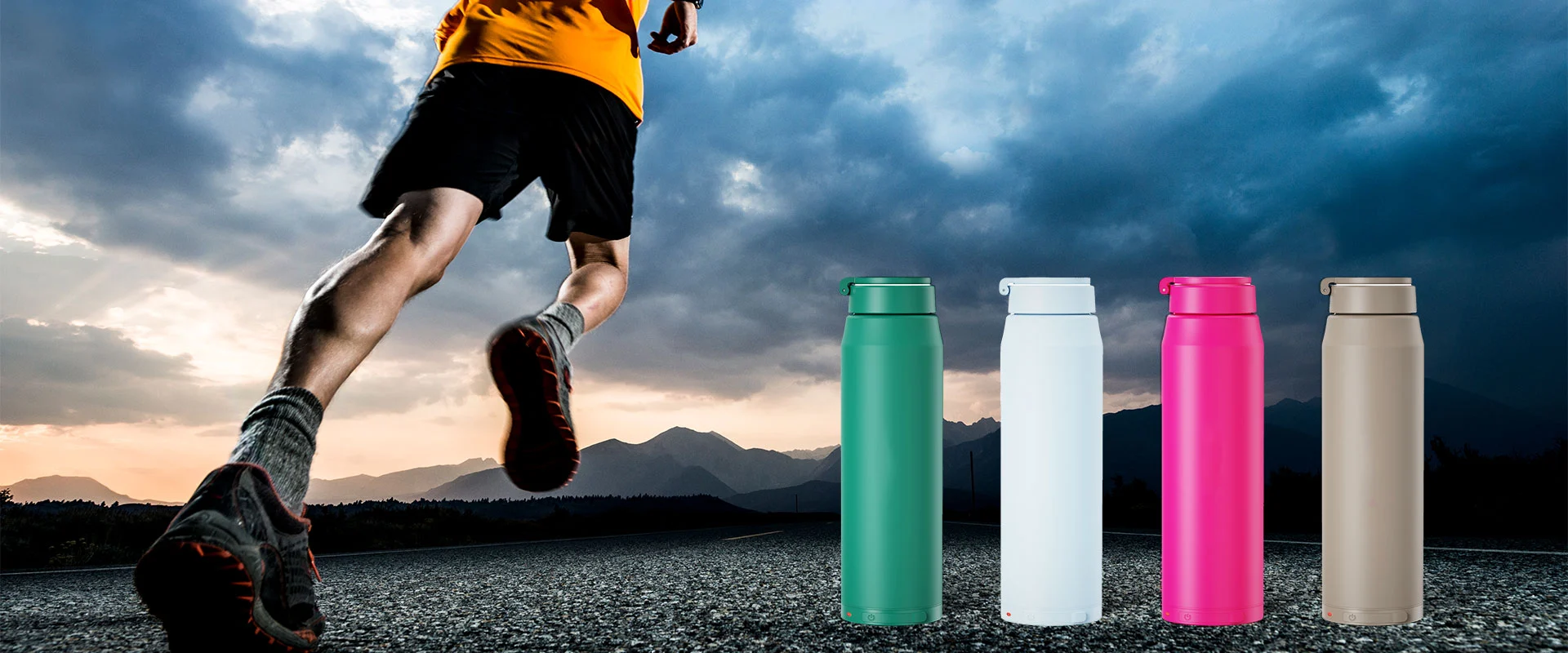 GERING 700ml Smart Water Bottle with Wireless Charging Station and Magnetic Lid